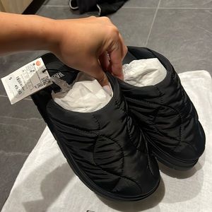 ZARA PUFFER CLOGS WOMENS SIZE 39